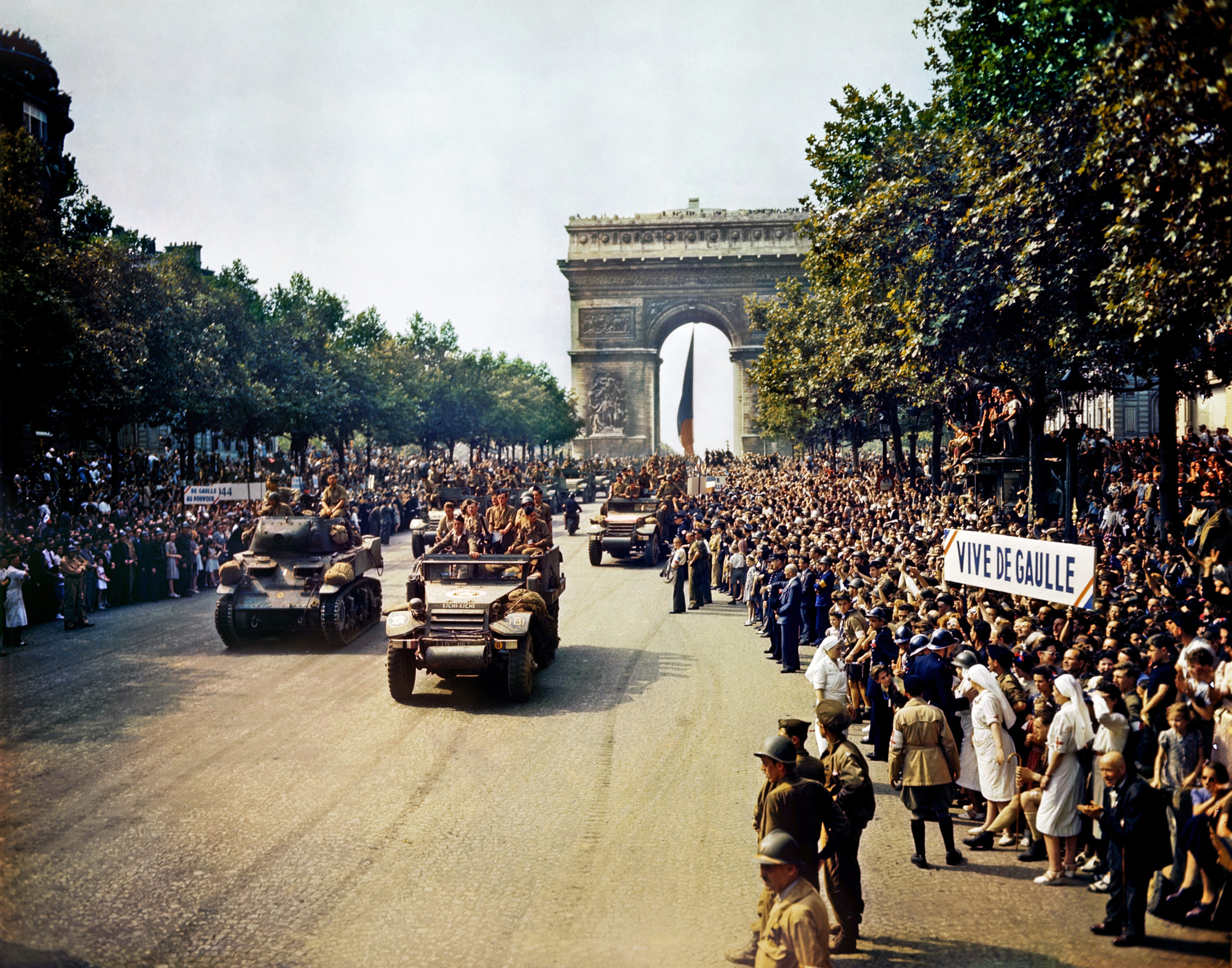 Liberation of Paris_Champs Elysees